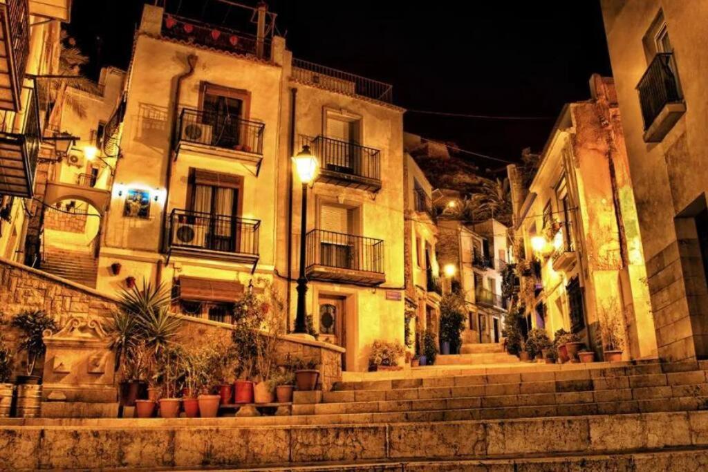 Apartamento En Zona De Ocio Casco Antiguo アリカンテ エクステリア 写真